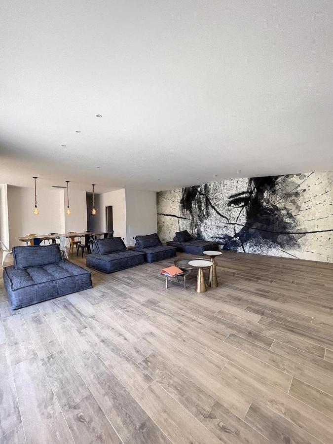 Villa 400m2 piscine intérieure chauffée Agde Exterior foto