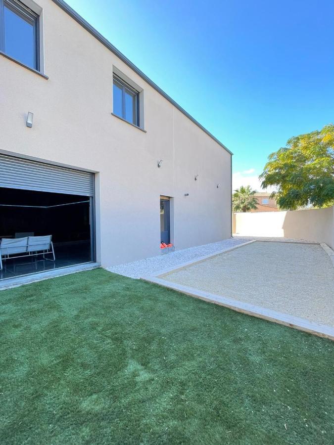Villa 400m2 piscine intérieure chauffée Agde Exterior foto