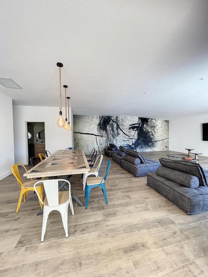 Villa 400m2 piscine intérieure chauffée Agde Exterior foto