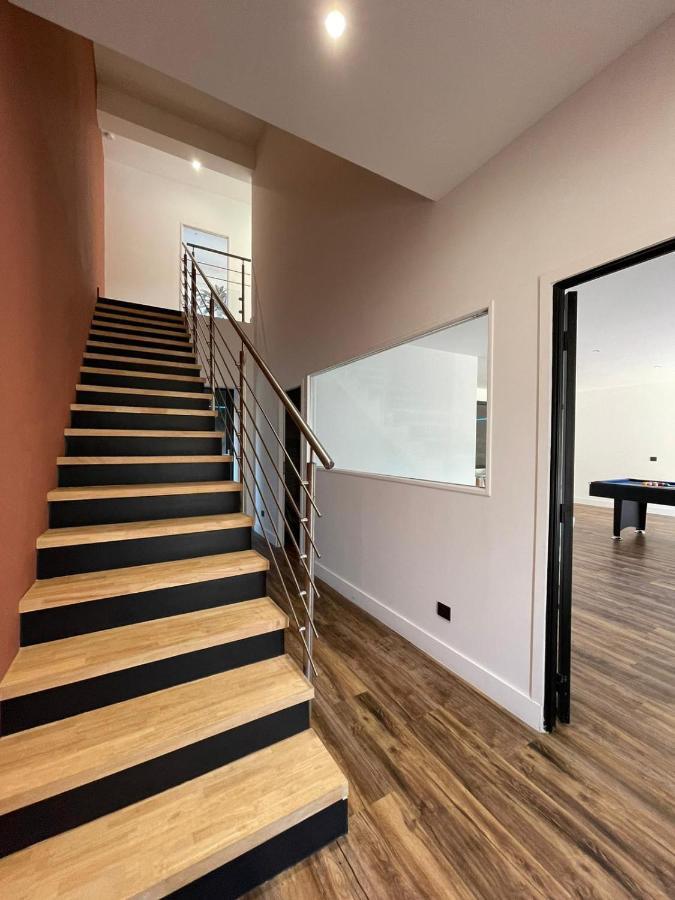 Villa 400m2 piscine intérieure chauffée Agde Exterior foto